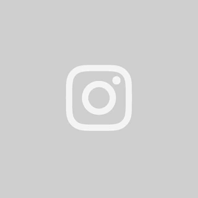 @bikandietxea Bikandi Etxea, paisaje culinario de Bilbao pintado en salsa, lo cuenta @guillermoelejabeitia
Caracoles a la vizcaína, kokotxas con almejas, cazuelas que huelen a historia y una pareja —Conchi y José Antonio— que lleva décadas cocinando con el alma. 🧄🐟🥘
No hay estrellas en la puerta, pero sí ojos brillando en cada mesa.
¿Reservar? Solo si tienes paciencia… y mucha suerte.
📍Campo Volantín, Bilbao

Puedes leer la noticia completa accediendo al enlace de la bio