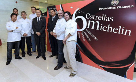 De izquierda a derecha, Víctor Gutiérrez, Jesús Antonio González, Jesús Ramiro, Pedro Mario, Ramiro Ruiz Medrano, Félix Ángel Martín y Javier García