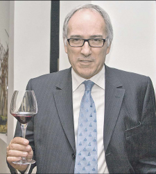 Xavier Ybargüengoitia Xavier Ybargüengoitia