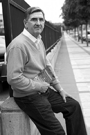 Manuel Arriazu Sada Manuel Arriazu Sada, Premio de Narrativa de la Cofradía del Vino de Navarra 0