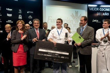 Francisco Javier Rivas en la entrega del premio Francisco Javier Rivas se proclama «Mejor Cocinero Novel del Año» 0