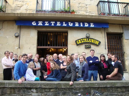 Los ponentes de Diálogos de Cocina 2011 en la Sociedad Gastronómica Gaztelubide Expertos mundiales en liderazgo y motivación se reúnen en Diálogos de Cocina 0