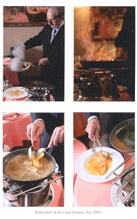 El magistral servicio en mesa de las Creppes Suzette Suponiendo la sala (4) – Via Veneto 1