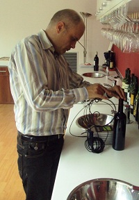 Antonio Palacios desde su laboratorio Excell Ibérica. Chismes, rumores y bulos sobre el vino 0