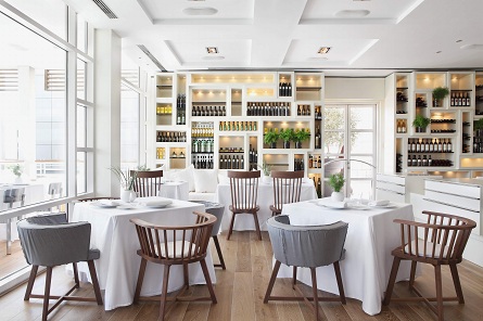 El comedor de La Enoteca del Hotel Arts Paco Pérez apuesta por una cocina más creativa en la nueva etapa de la Enoteca 0