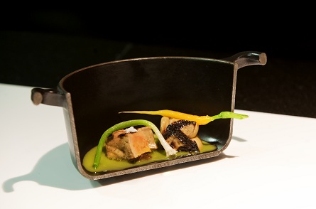 Foie gras con caldo de porro verde y superminis A propósito de Can Fabes (1) 1