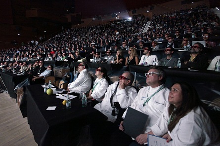 Pedro Subijana, Elena y Juan Mari Arzak, Christian Escribà y Patricia Schmitt viendo la ponencia del pastel del futuro. Los “Mitos Vascos” y San Sebastián Gastronomika demuestran que Euskadi lidera la cocina mundial 0
