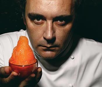 La mítica foto de portada de "The New York Times" Ferran Adrià escribe en ‘El País’: “20 grandes cocineros preparan su última cena” 0