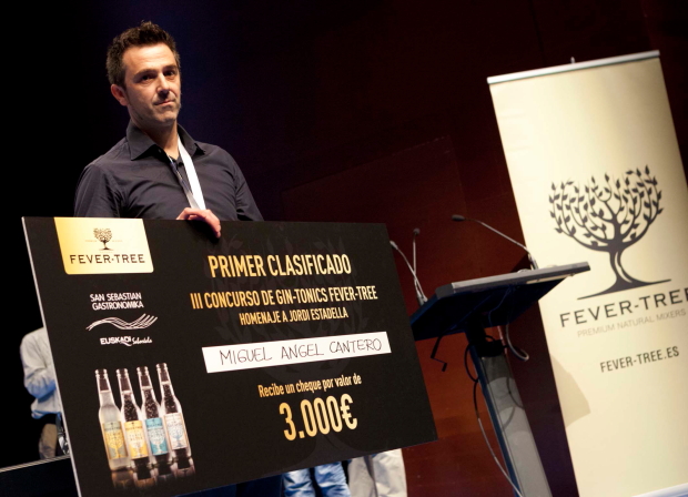 Mikel Cantero, de Legazpi, ganador del III Concurso de Gin-Tonic Fever-Tree homenaje a Jordi Estadella