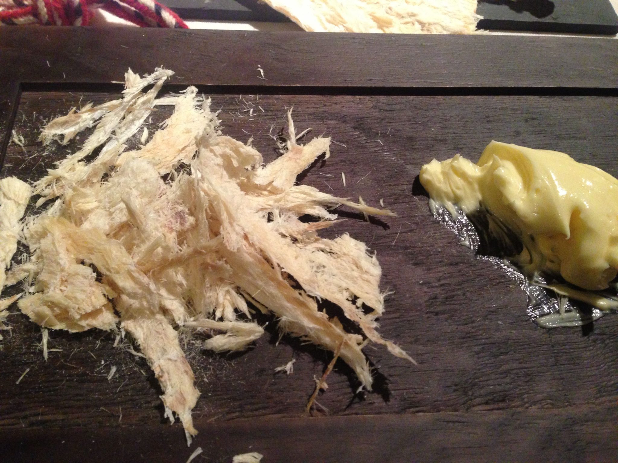 Migas de bacalao seco con mantequilla. Migas de bacalao seco con mantequilla.
