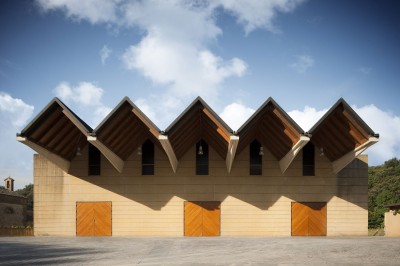 Bodega de Arinzano, arquitectura de Rafael Moneo. Fuente: www.arinzano.es.