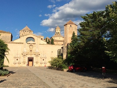 Entrada al monasterio de Poblet.