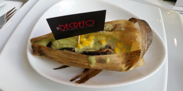 Tamal de cuitlacoche en la comida del gobernador (Puebla)