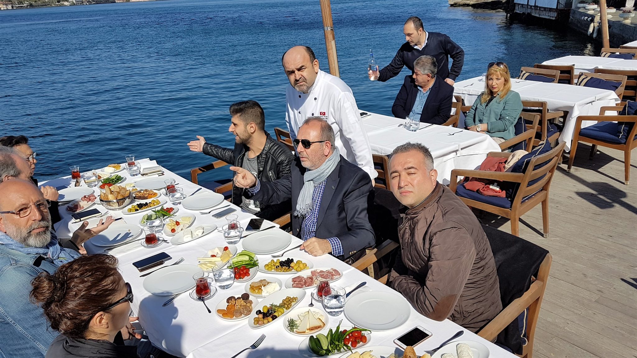 Desayuno en Lacivert