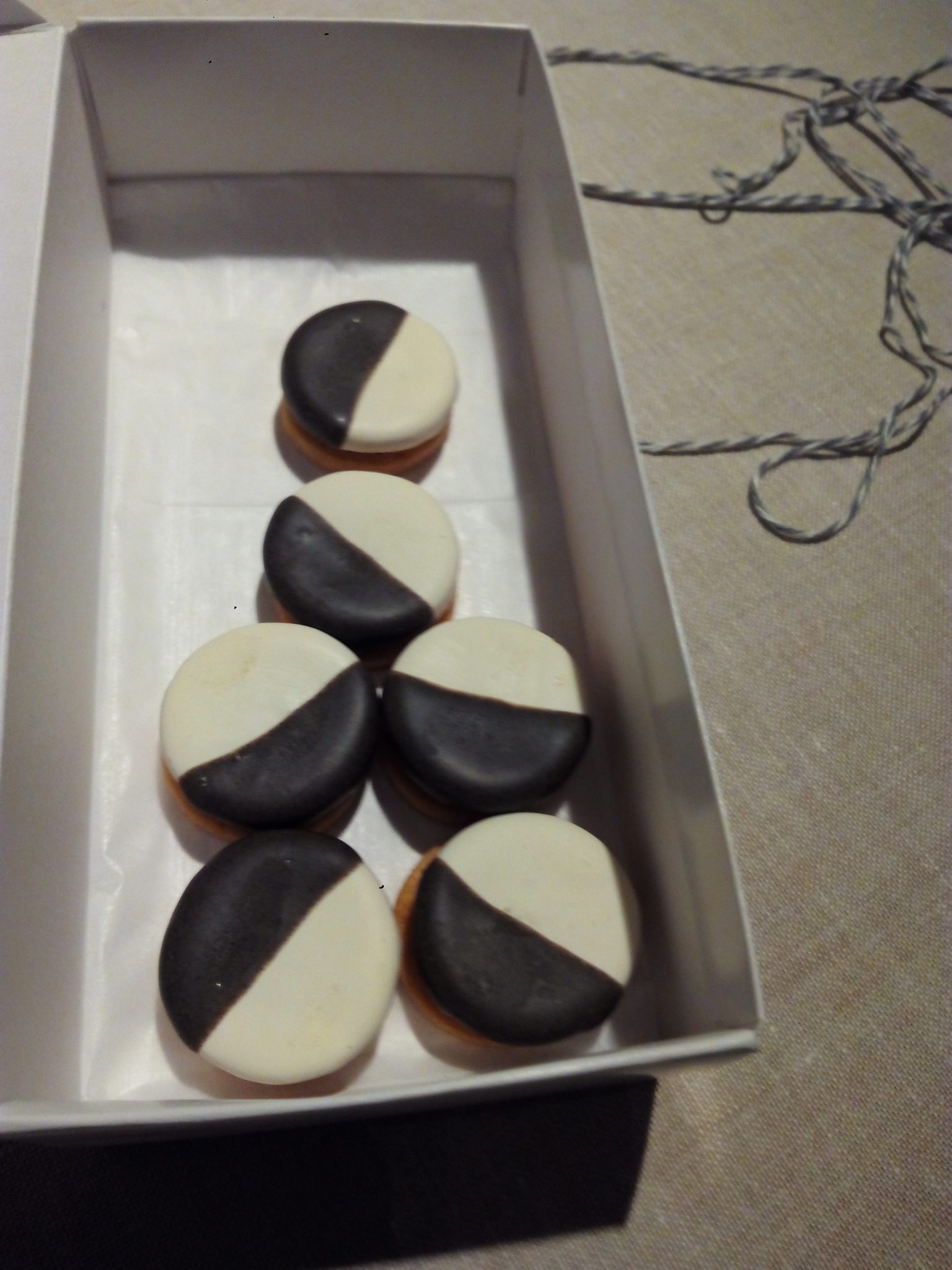 Galleta blanco y negro- Humm- (Foto: Pilar Salas)