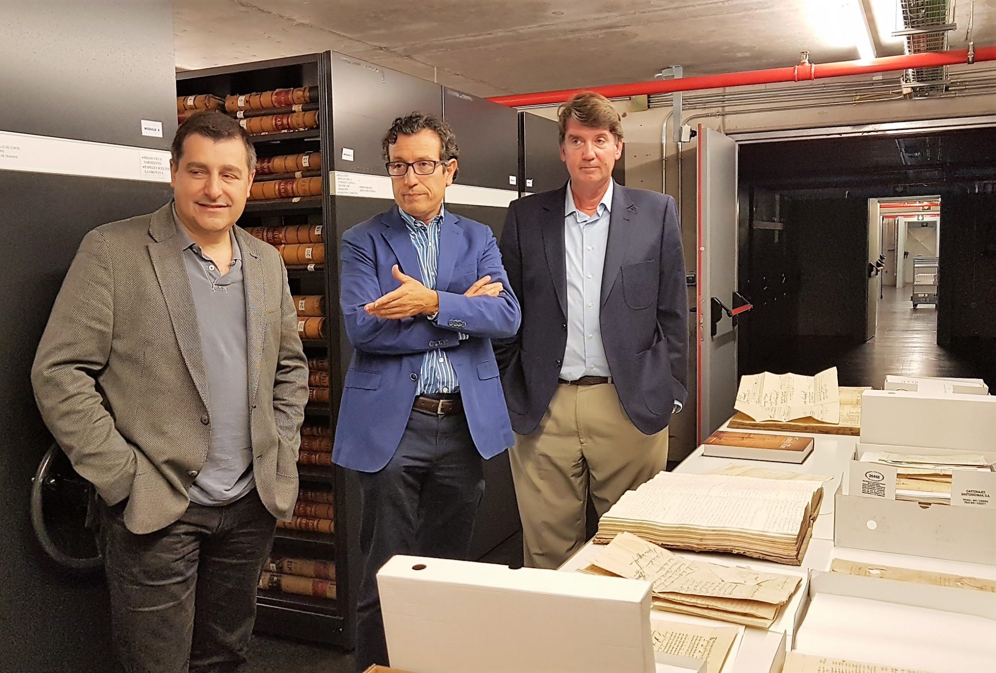 Josep Roca, el Consejero Jesús Morales y Carlos Cólogan. Archivo Histórico de Tenerife. Tenerife. Islas Canarias. Foto: Xavier Agulló.