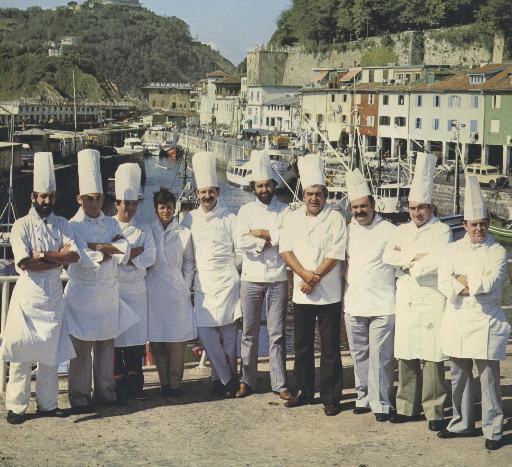 Integrantes de La nueva Cocina Vasca. 1981, Donostia. Karlos Arguiñano, José Juan Castillo, Juan Mari Arzak, Tatus Fombellida, Pedro Subijana, Ramón Roteta, Patxi Kintana, Luis Irizar, Ricardo Idioaquez y Xabier Zapirain. Foto: Juan Mari Camino