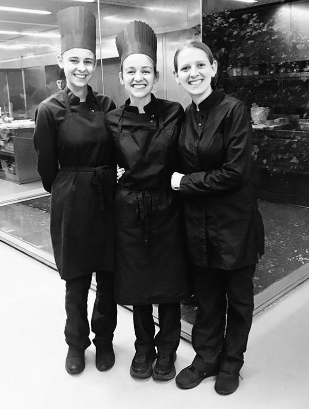Carlota, Martina y Clara Puigvert Puigdevall. Les Cols