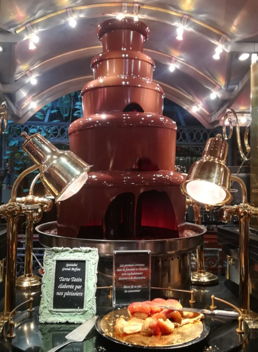 Narbona es Les Grands Buffets 5