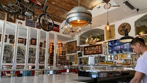Bodega Colibrí, el sabor de la antigua Barceloneta 2