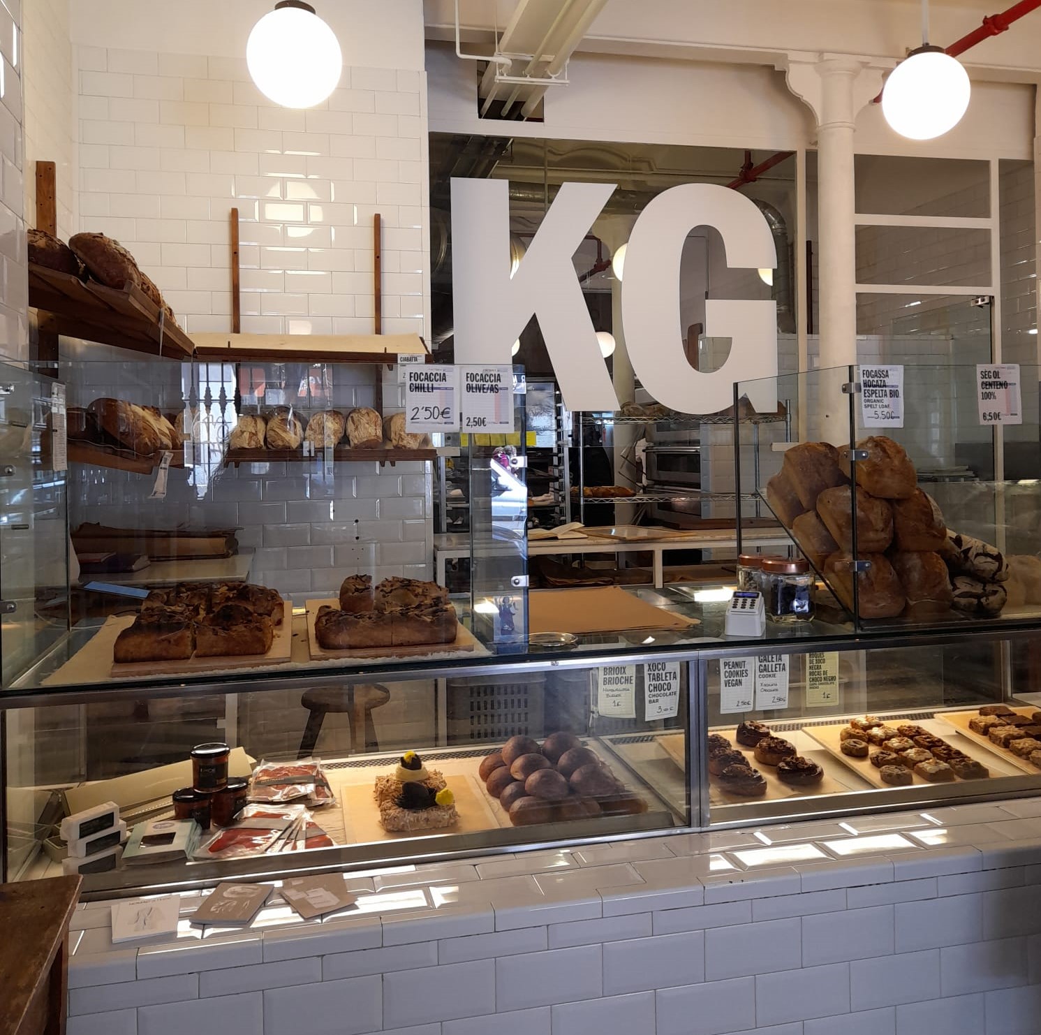 Pa de kg, la nueva tentación barcelonesa para los amantes del pan 2