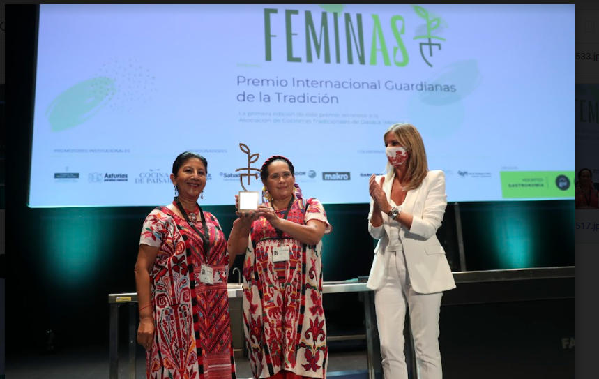 Un premio para “todas las mujeres que nos ha restaurado en algún momento de la vida” 1