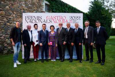 Foto de familia de los chefs participantes