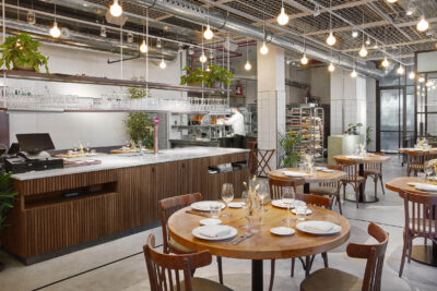Interior del local The Omar