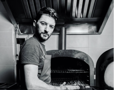 Víctor Lanza en el restaurante Sauvage