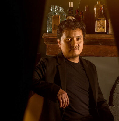 Luis Flores en Ribeyro, Casa Sutil