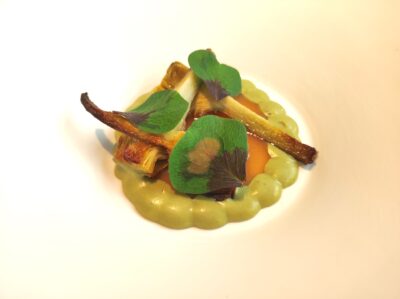 Alcachofa y aceituna negra. Foto A. Luchini.
