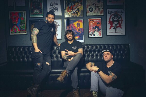 Charly Aguinsky, Sebastián Atienza y Gustavo Vocke