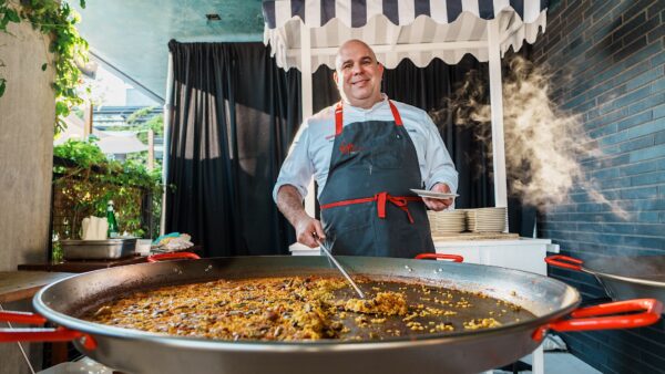 Ls paellas de Danny Lledó triunfaron en Dallas.