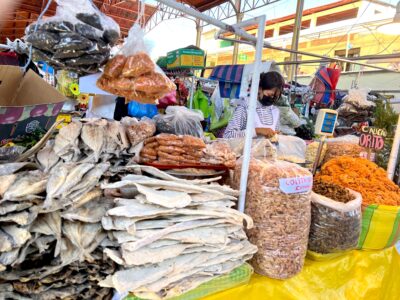 pescados y mariscos secos. Foto 7Caníbales.