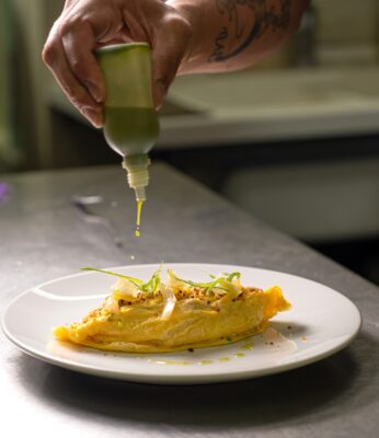 Omelette de trucha a la brasa. Ánima.
