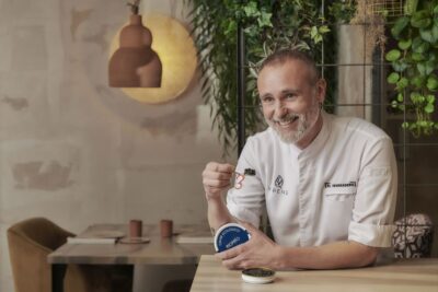 Rodrigo de la Calle presenta su menú con caviar y peces de crianza ecológica 