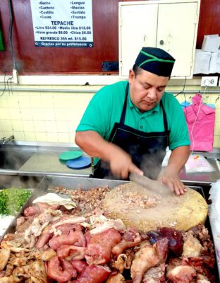 Tacos Mercado Jamaica. Foto Raquel del Castillo.