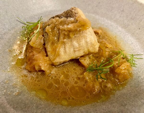 Ajoarriero de bacalao, porra y miso de hinojo