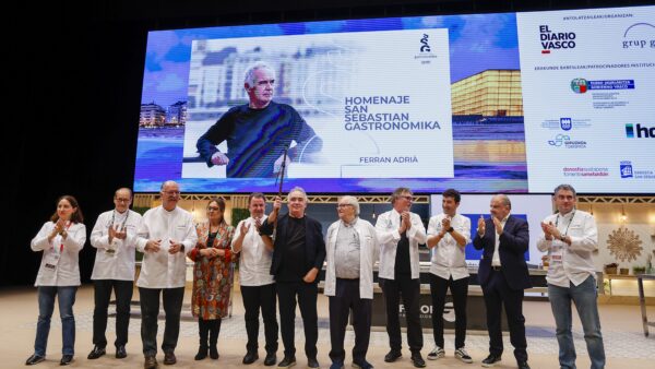 Foto de familia de inauguración de la XXV edición de San Sebastián Gastronomika