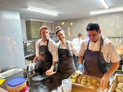 Carolina Sánchez en la cocina de Kriollo.