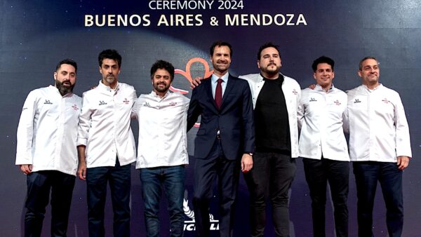 Azafrán, Don Julio, Casa Vigil, Trescha, Zonda y Brindillas, recibieron una estrella.