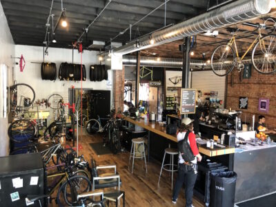 El concepto del Bike & Coffee Shop es la respuesta natural a un público cada vez mayor en la cultura urbana.