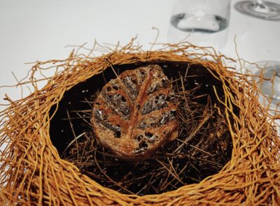 Hoja de setas con mantequilla de boletus