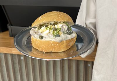 sandwich de vitel tone en la kitchen 2