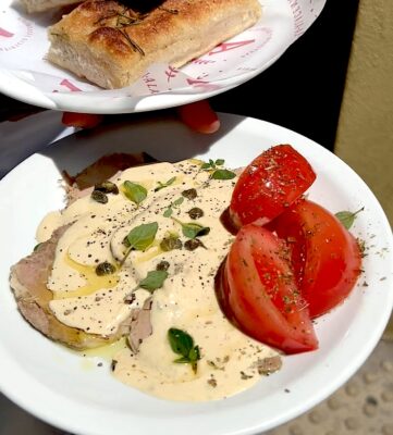 Vitello tonnato en La Alacena Pastificio.Foto, Alacena