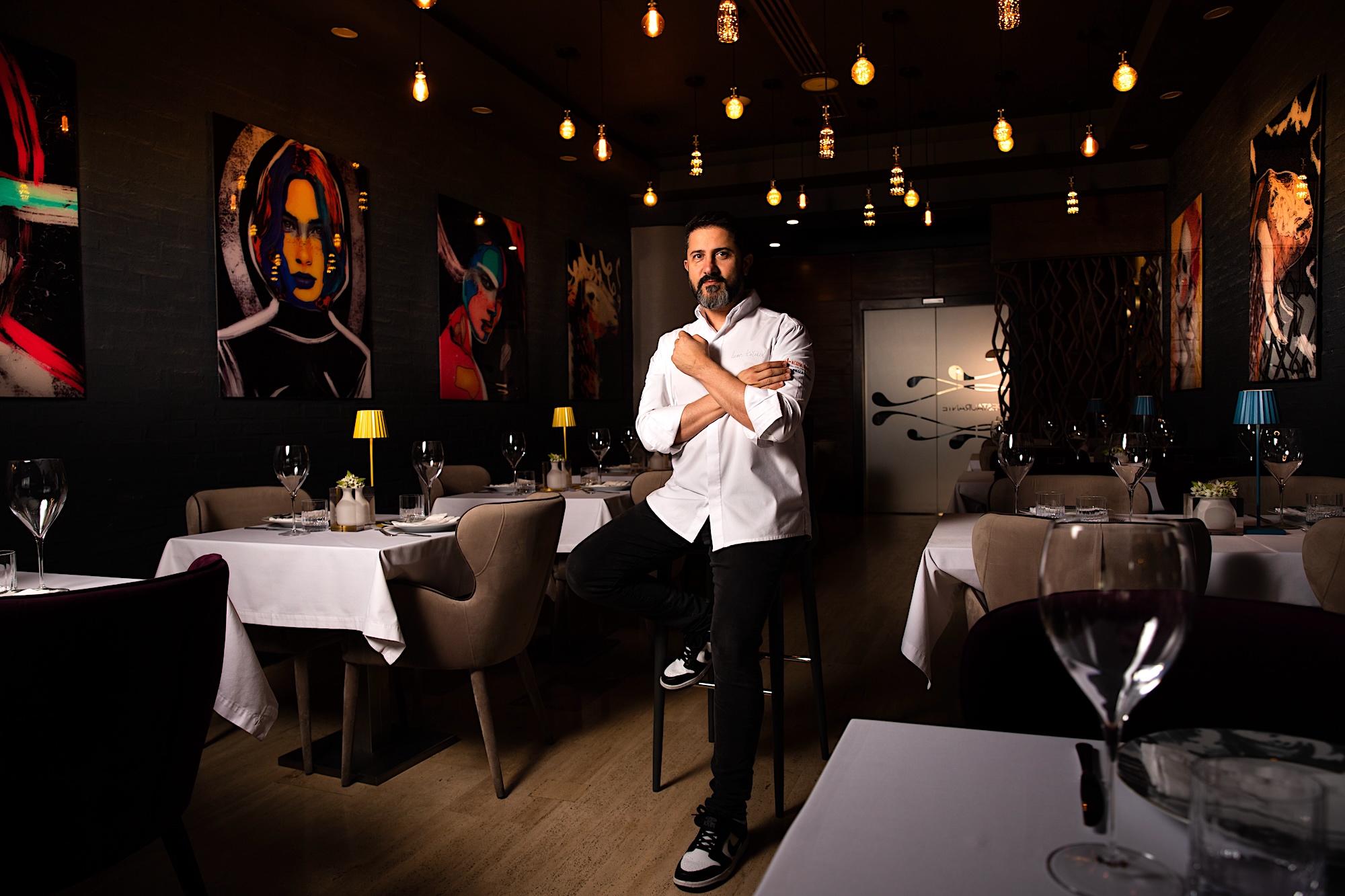 Issam Koteich en su restaurante, Cordero.