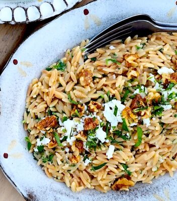Orzo con cebolla dorada