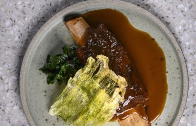 Costilla y yuca. Camila Lechin en Hapo