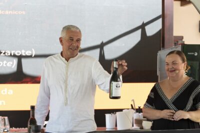 Ginés González y Concha García, de bodegas La Florida (Lanzarote)