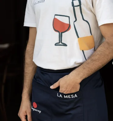El vino ocupa un lugar importante en la vids de La Mesa
